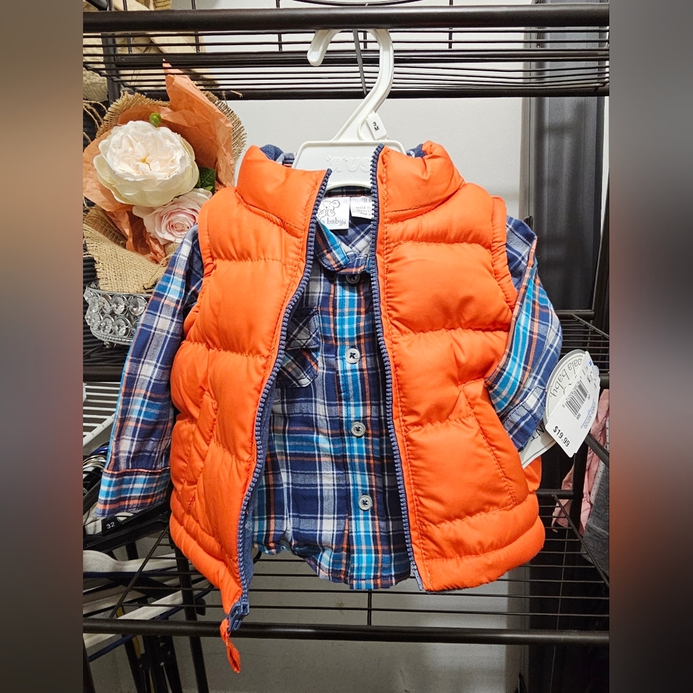 NWT 2PC, 3M BOYS - Koala Baby "R" Us, Orange puffer, and plaid long sleeve set!